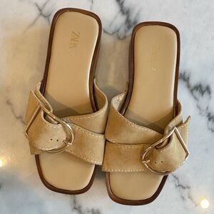 Zara Beige Suede Mini Wedge Sandals with Gold Buckle | Size 35